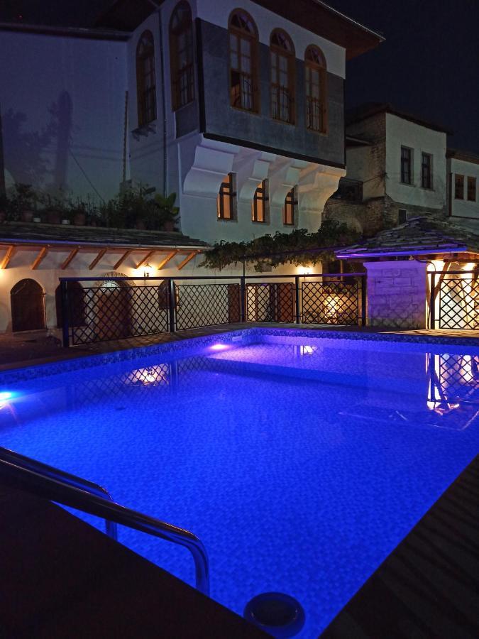 Boutique Hotel Praga Gjirokastra Zewnętrze zdjęcie