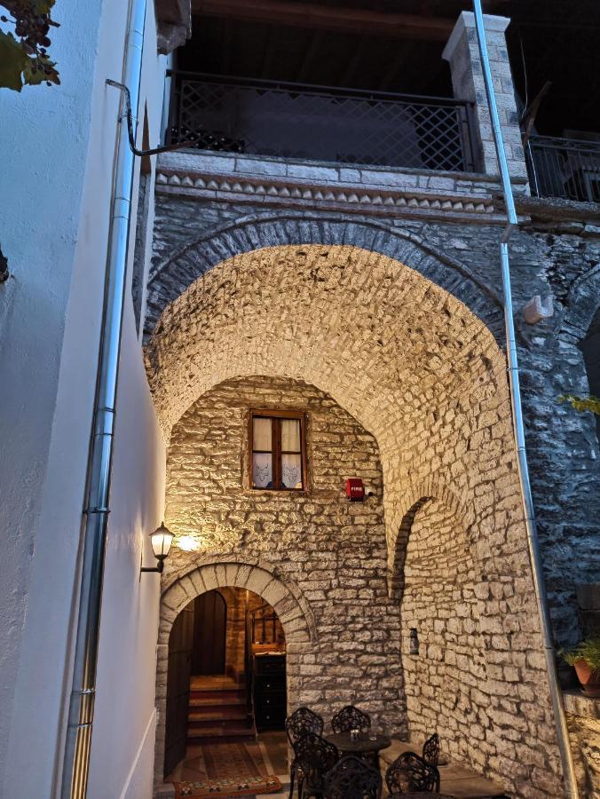Boutique Hotel Praga Gjirokastra Zewnętrze zdjęcie