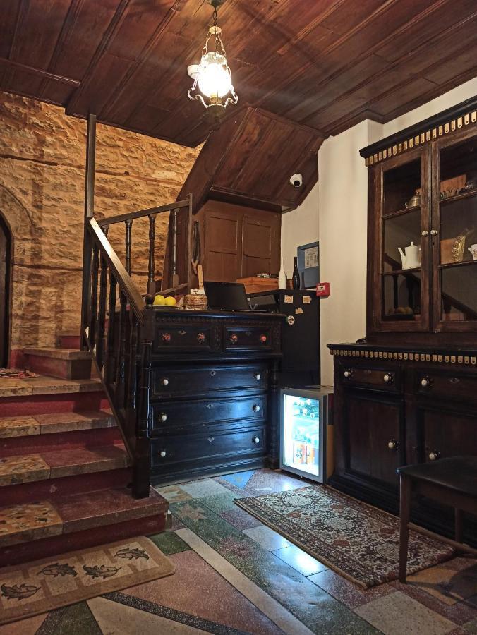Boutique Hotel Praga Gjirokastra Zewnętrze zdjęcie
