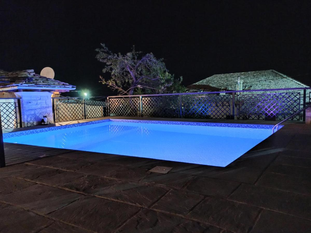 Boutique Hotel Praga Gjirokastra Zewnętrze zdjęcie