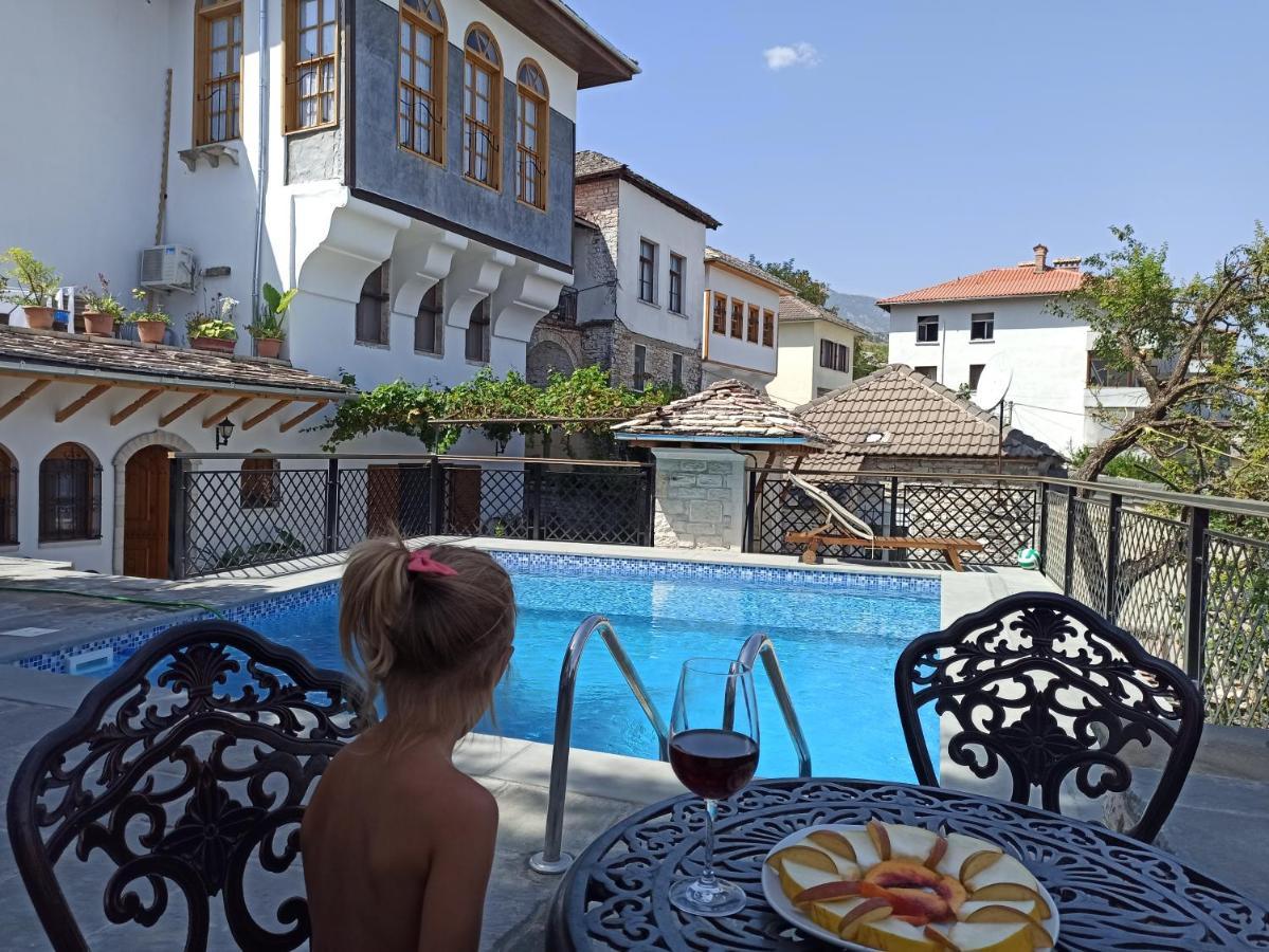 Boutique Hotel Praga Gjirokastra Zewnętrze zdjęcie