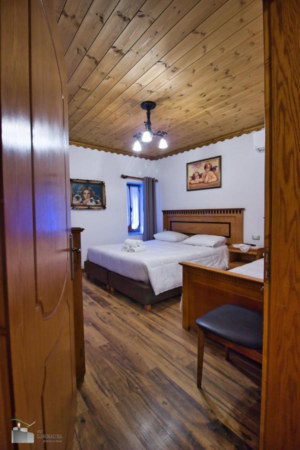 Boutique Hotel Praga Gjirokastra Zewnętrze zdjęcie