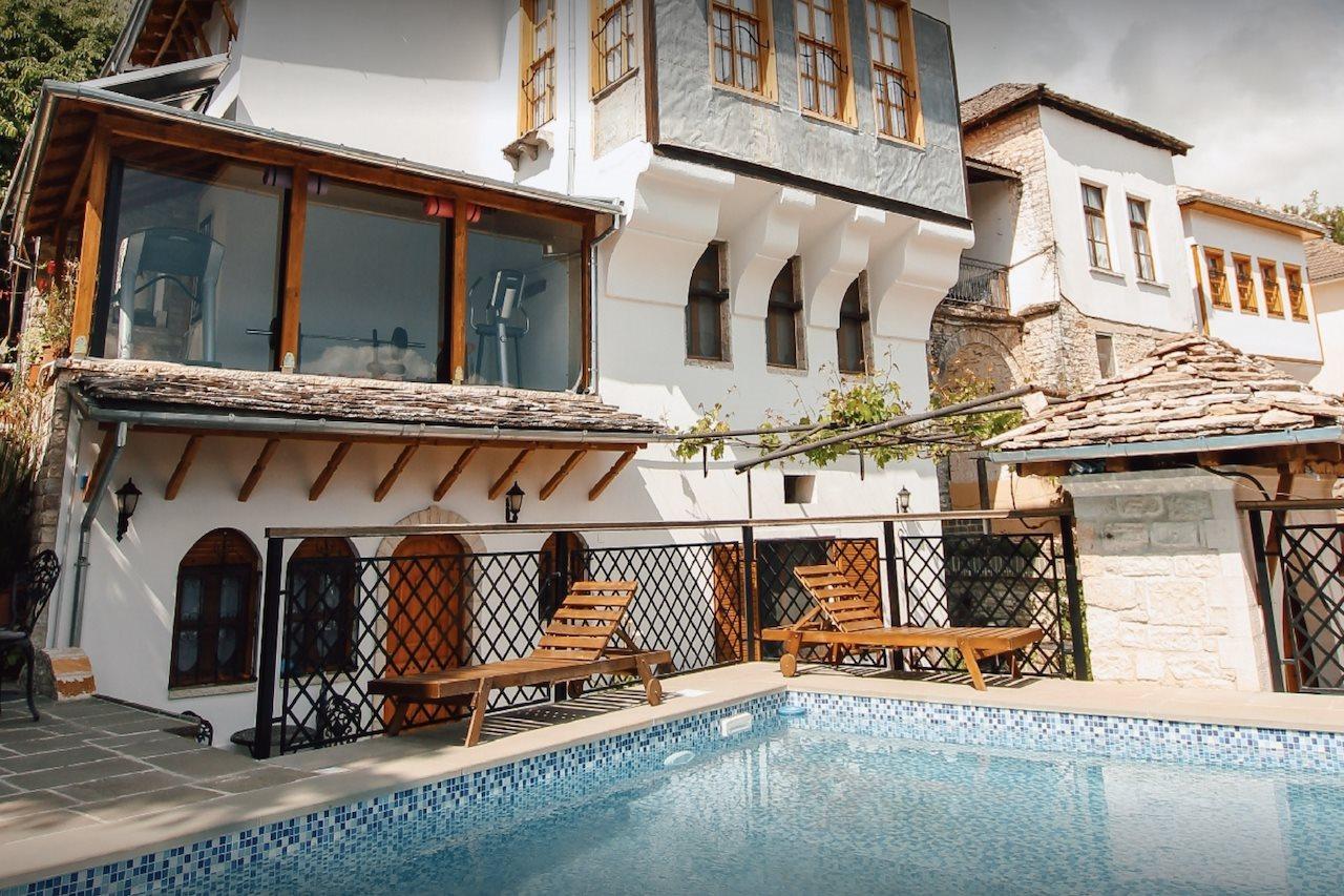 Boutique Hotel Praga Gjirokastra Zewnętrze zdjęcie