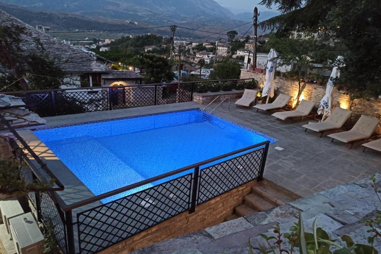 Boutique Hotel Praga Gjirokastra Zewnętrze zdjęcie