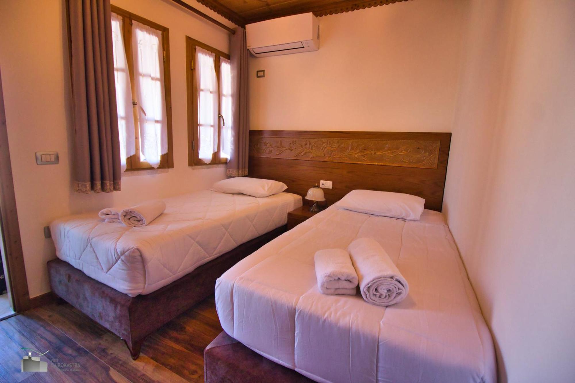 Boutique Hotel Praga Gjirokastra Pokój zdjęcie